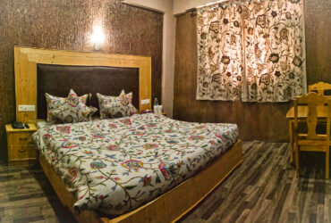 Best Hotels In Srinagar, Best Budget Hotels In Srinagar