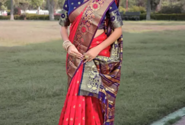 Add a Touch of Glamour to Your Wardrobe with our Indian Party Sarees – Order Now