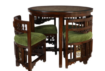 Shop with Confidence: Buy Teak Wood Dining Table Set Online Today