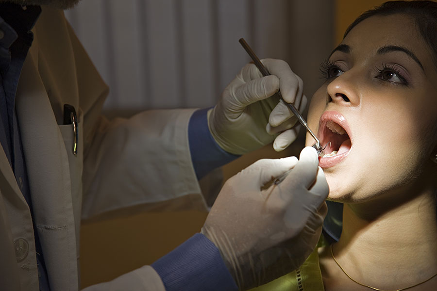 Dentist in Lucknow: Dr. Garima Tripathi – Oral Health Care