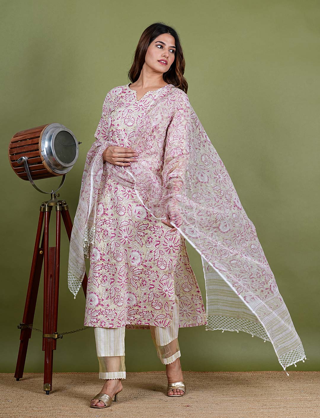 Floral Print cotton Kurta Set, Mul Chanderi 2 Piece Kurta Set, Mul Chanderi fabric women dress